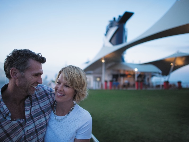 Croisière CEL Celebrity Equinox Lawn Club