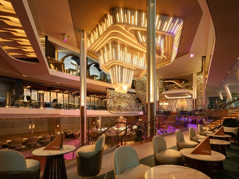 Croisière Celebrity Beyond Grand Plaza