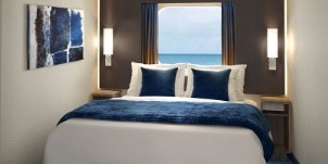 Croisière NCL Norwegian Encore Vue mer familiale avec grande fenêtre panoramique