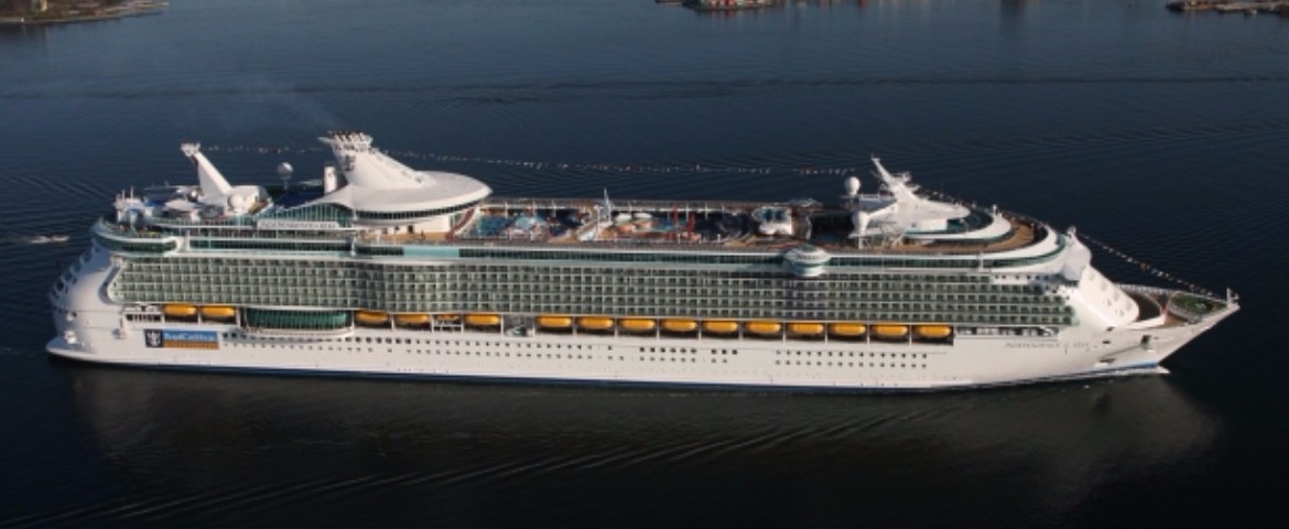 royal caribbean cruises independence of the seas navire croisière